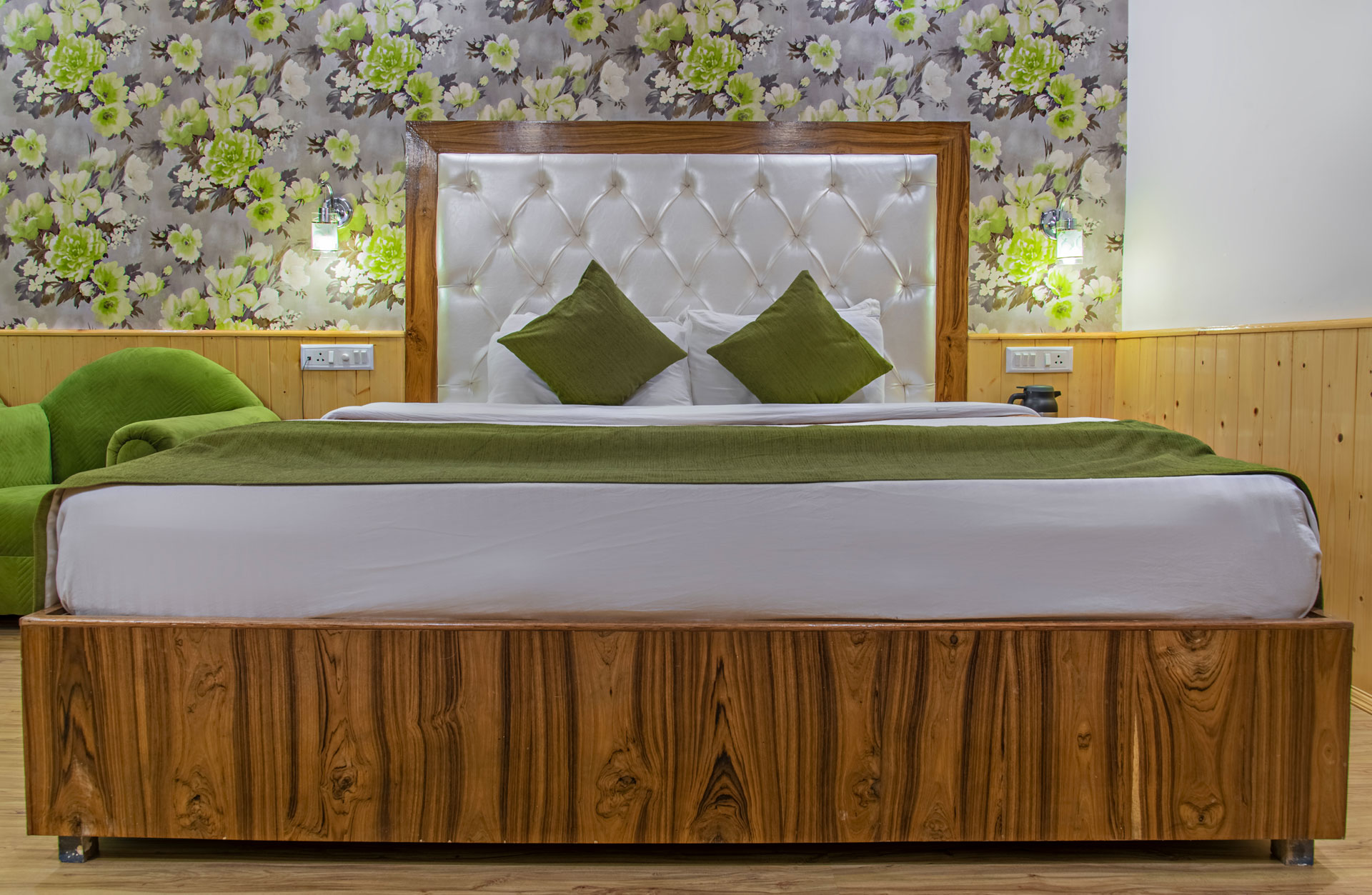 The Royal Regency Manali